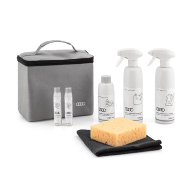 Audi Reinigungsmittel-Set mit Tasche