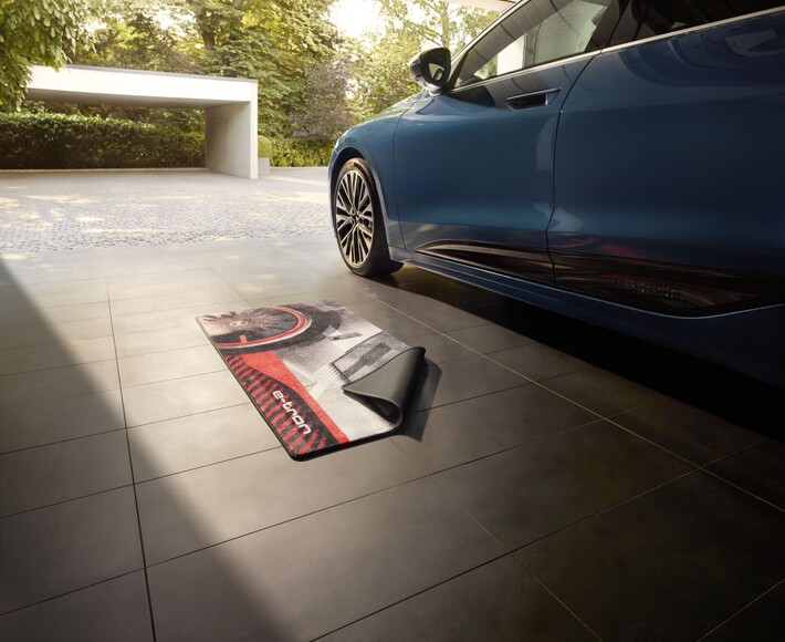 Audi Garagenteppich im e-tron Design