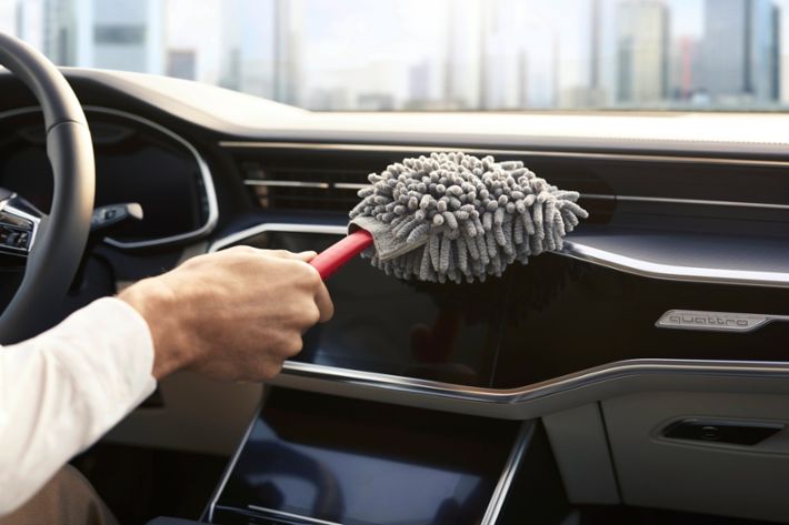 Audi Microfaserbürste für alle Oberflächen